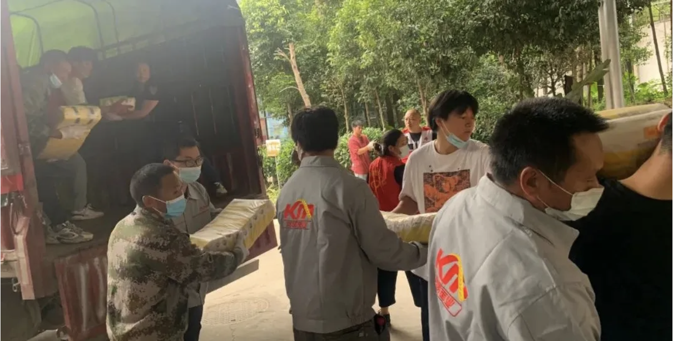 ��������������ʱ��������˳��ִ��򶨡��Ű�